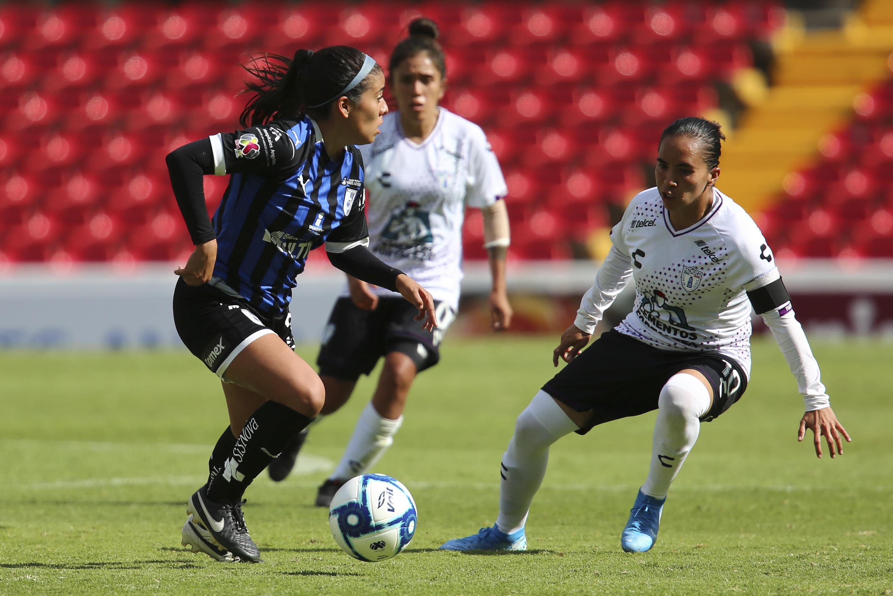 Pachuca Sigue Con Paso De Líder Al Golear A Querétaro En Liga MX Femenil